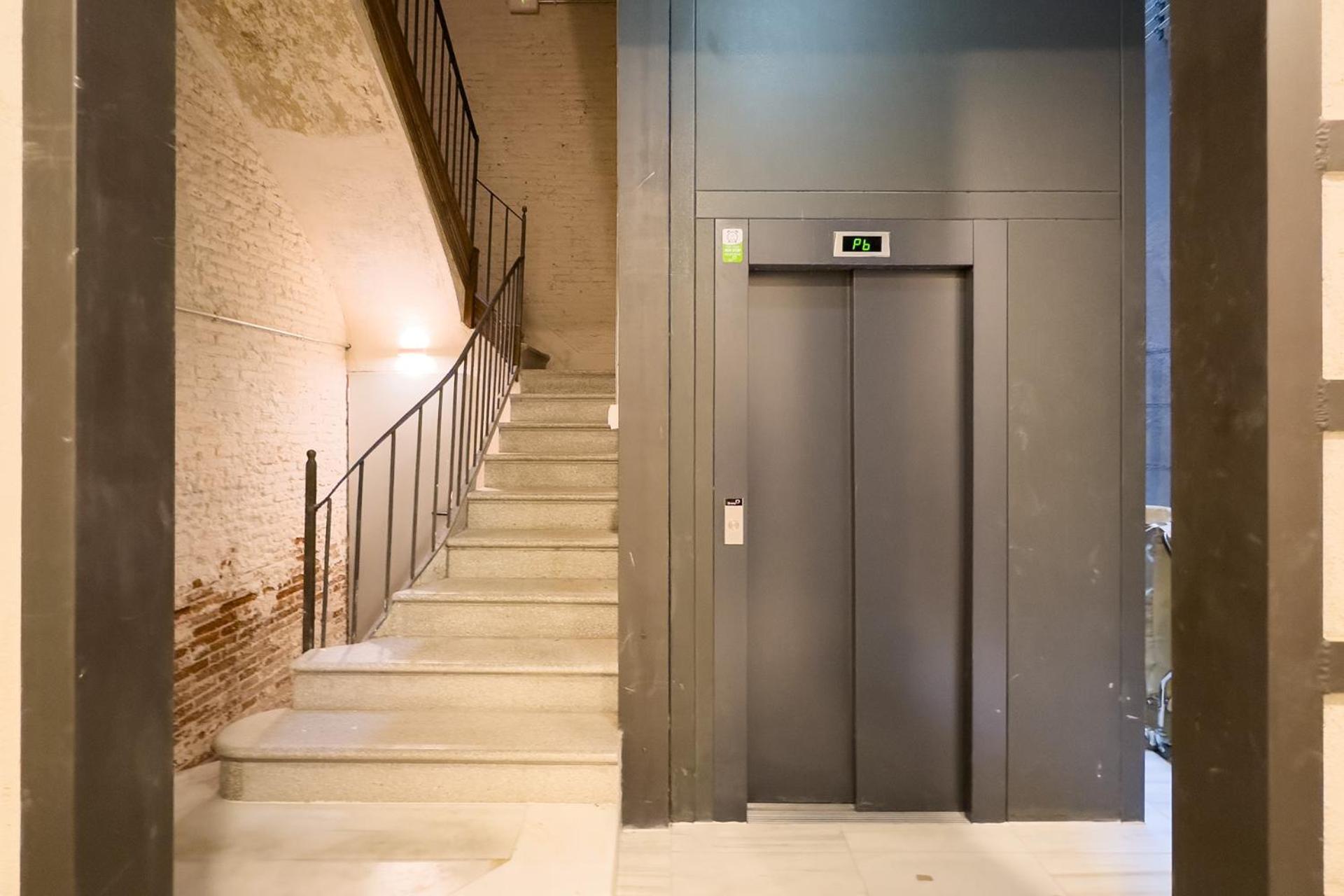 Unique Living Born Apartments & Studios Barcelona Eksteriør billede